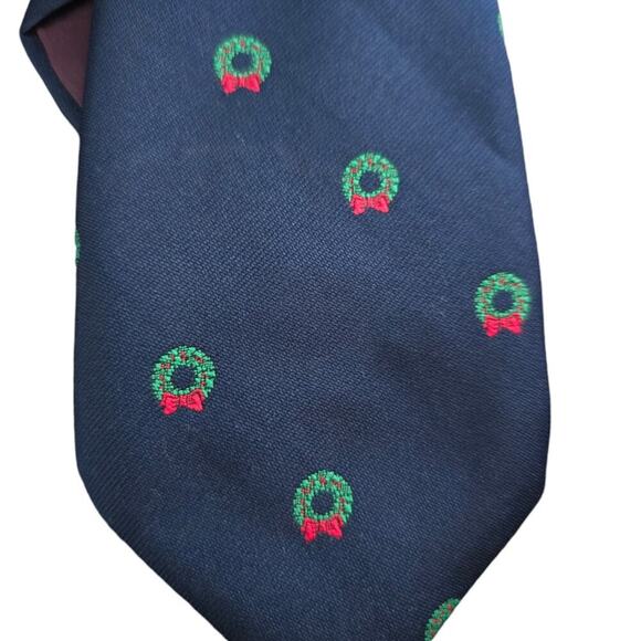 Country Clubs Necktie - Picture 2 of 5